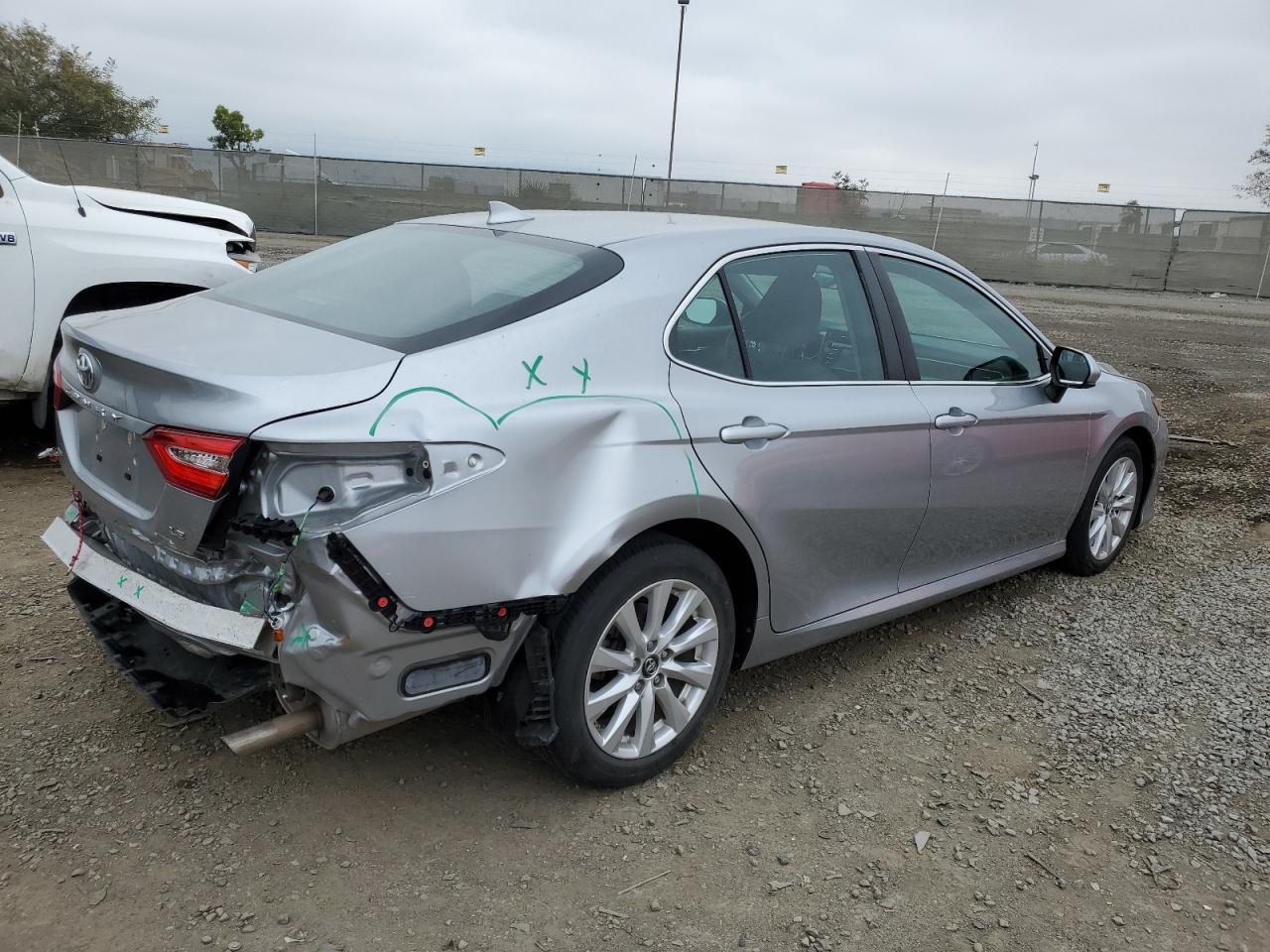 2019 TOYOTA CAMRY L - Image 3