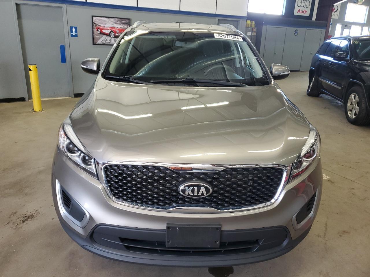 2016 KIA SORENTO LX - Image 5