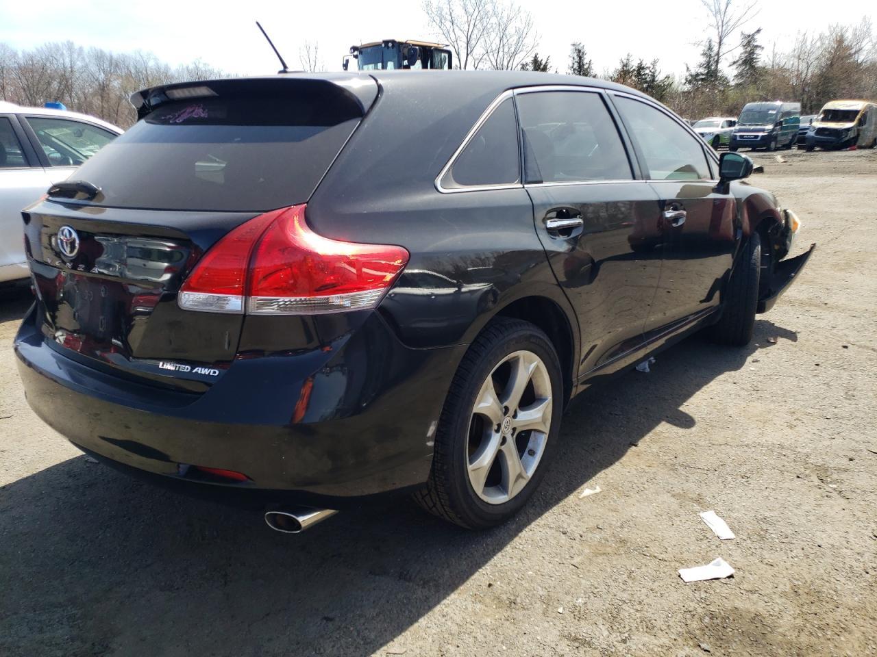 2012 TOYOTA VENZA LE - Фото 3