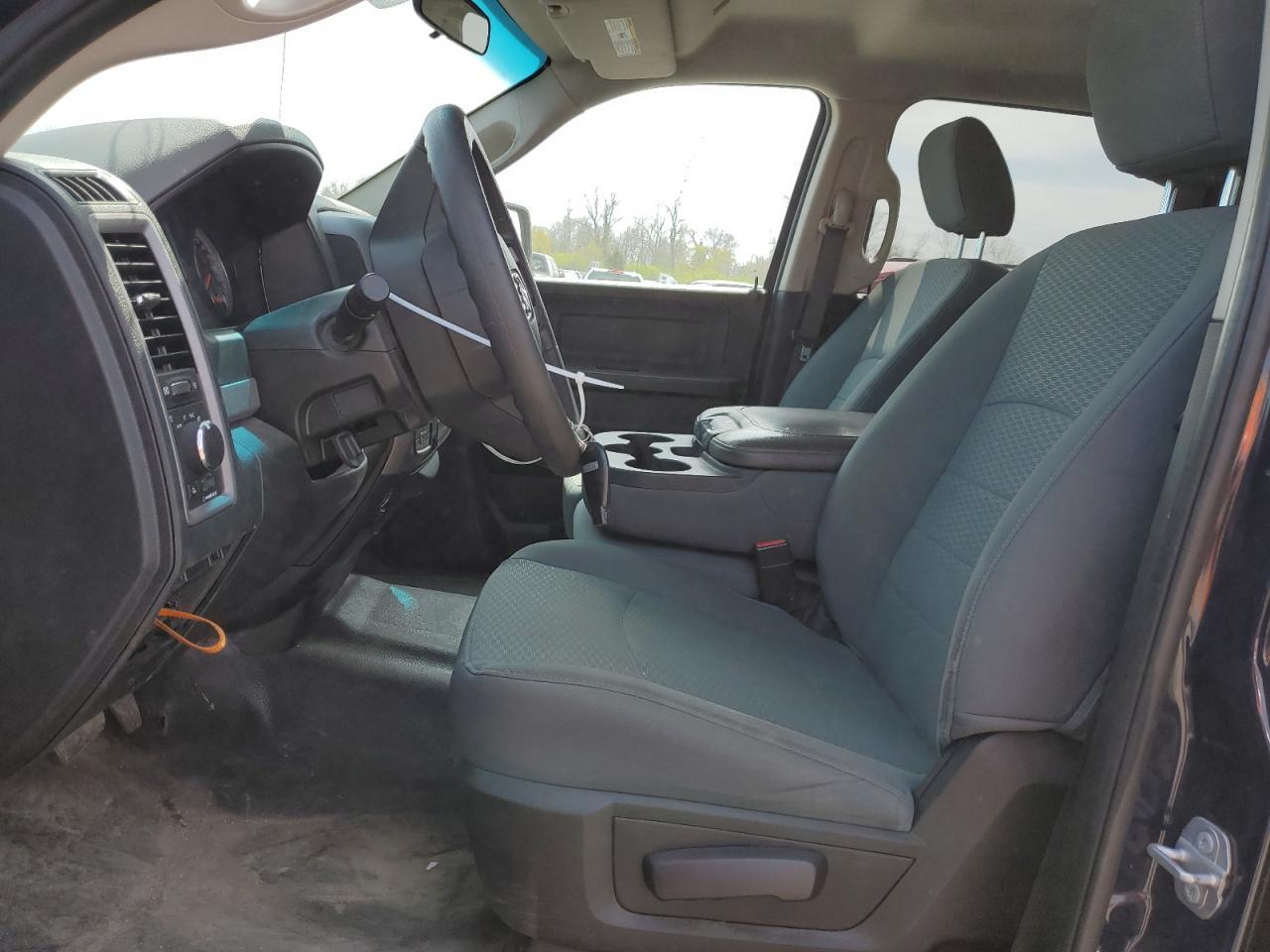 2018 RAM 1500 ST - Image 7