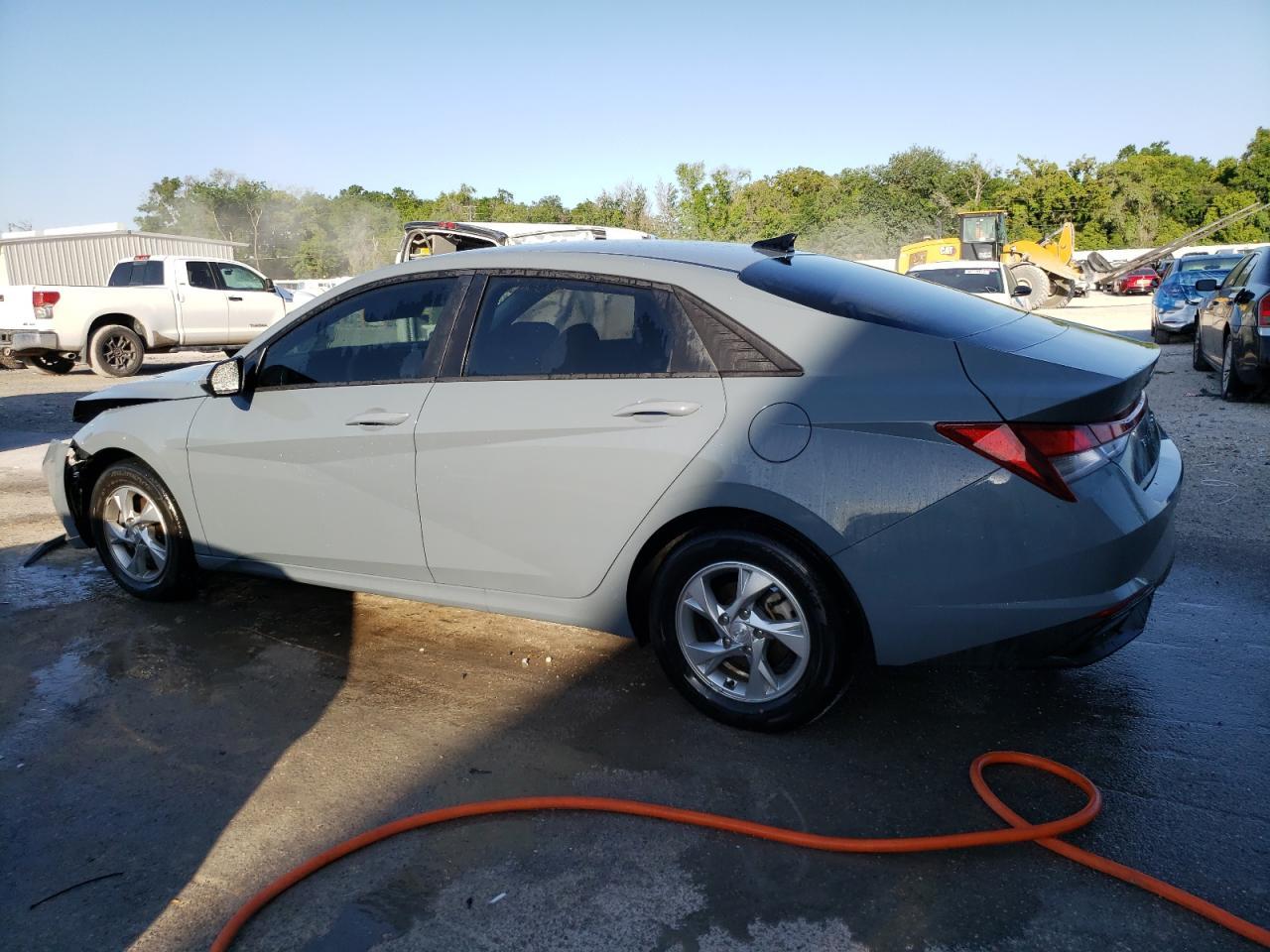 2023 HYUNDAI ELANTRA SE - Фото 2