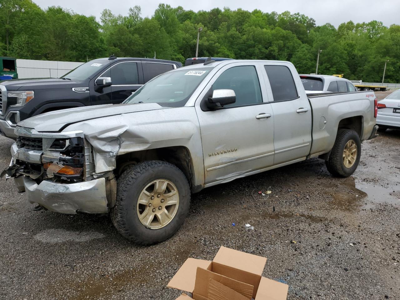 2018 CHEVROLET SILVERADO car image