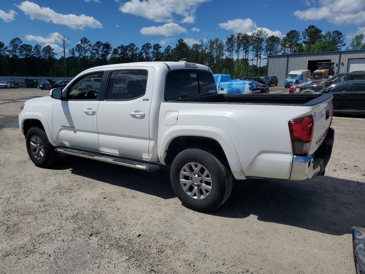 2018 TOYOTA TACOMA DOU - Фото 2