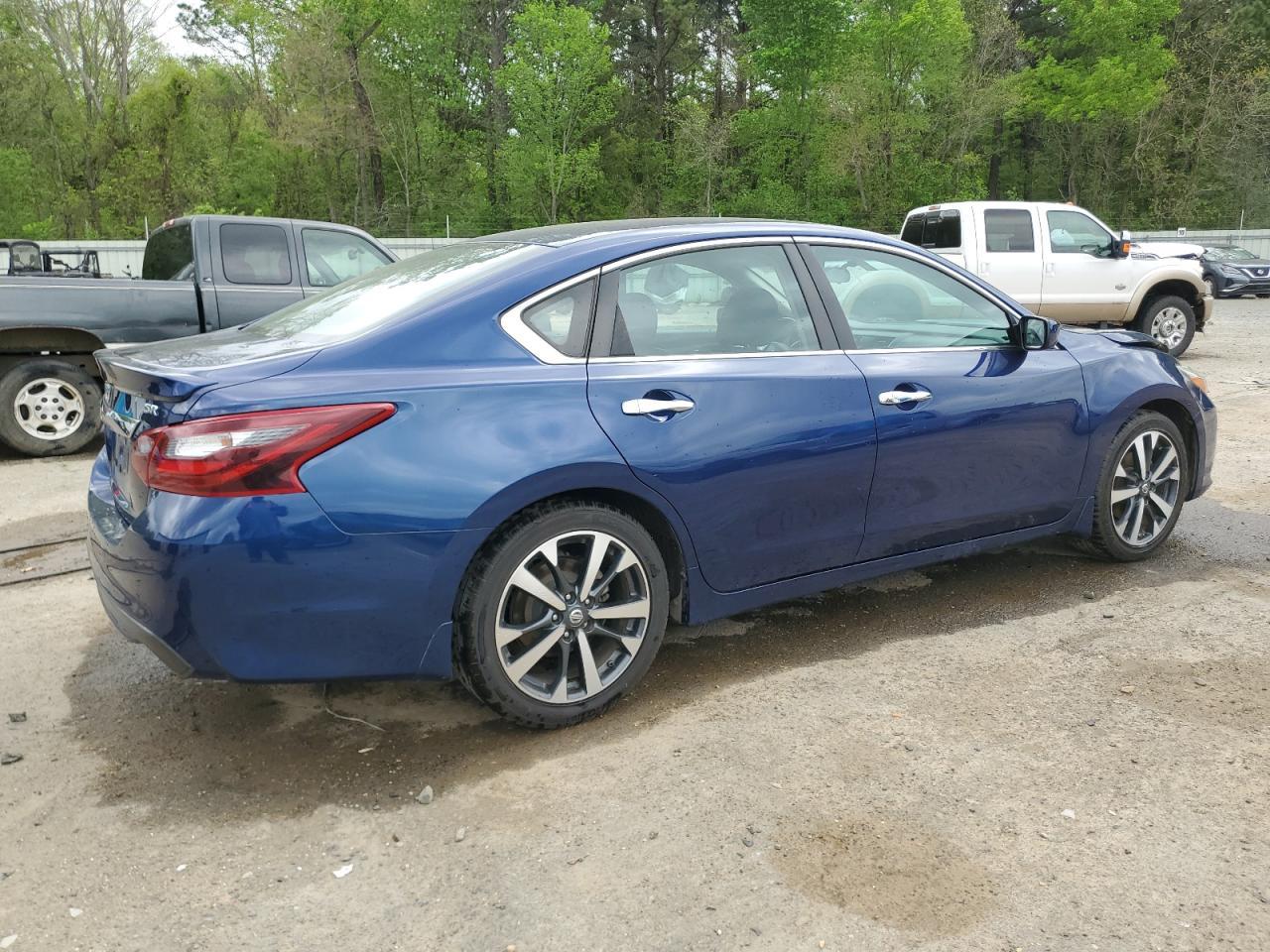 2017 NISSAN ALTIMA 2.5 - Фото 3