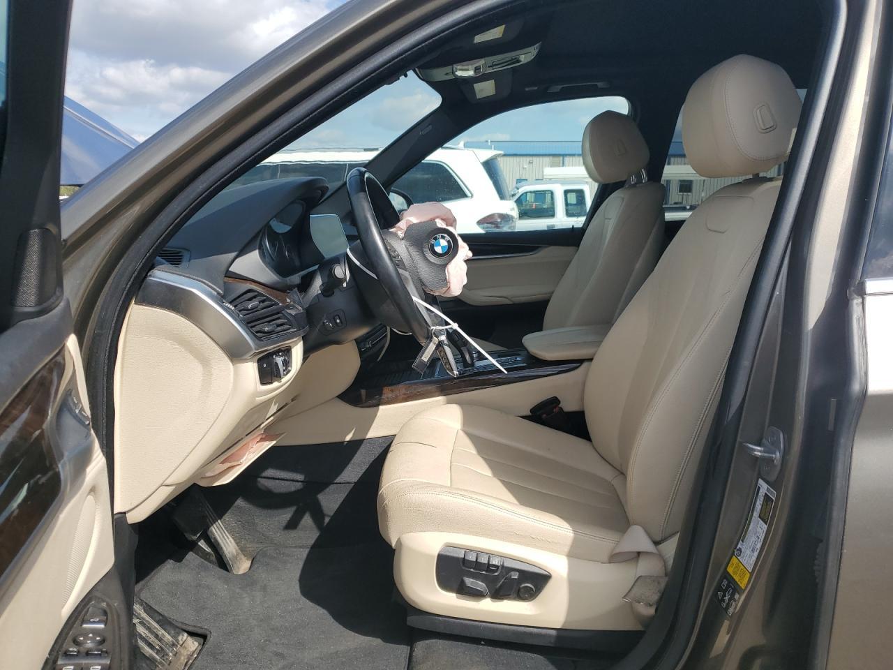 2017 BMW X5 XDRIVE3 - Фото 7