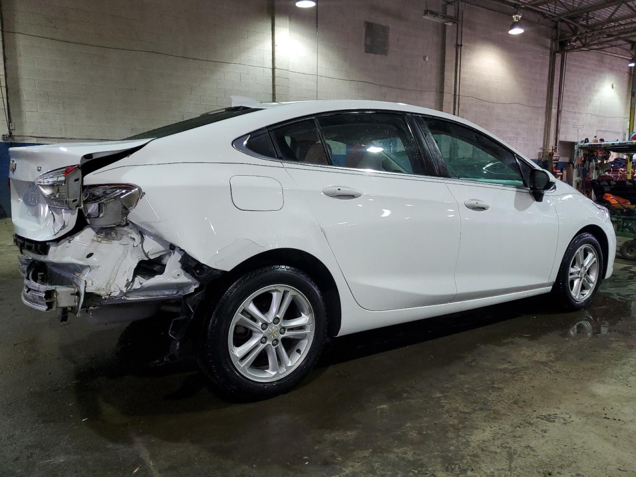 2017 CHEVROLET CRUZE LT - Фото 3