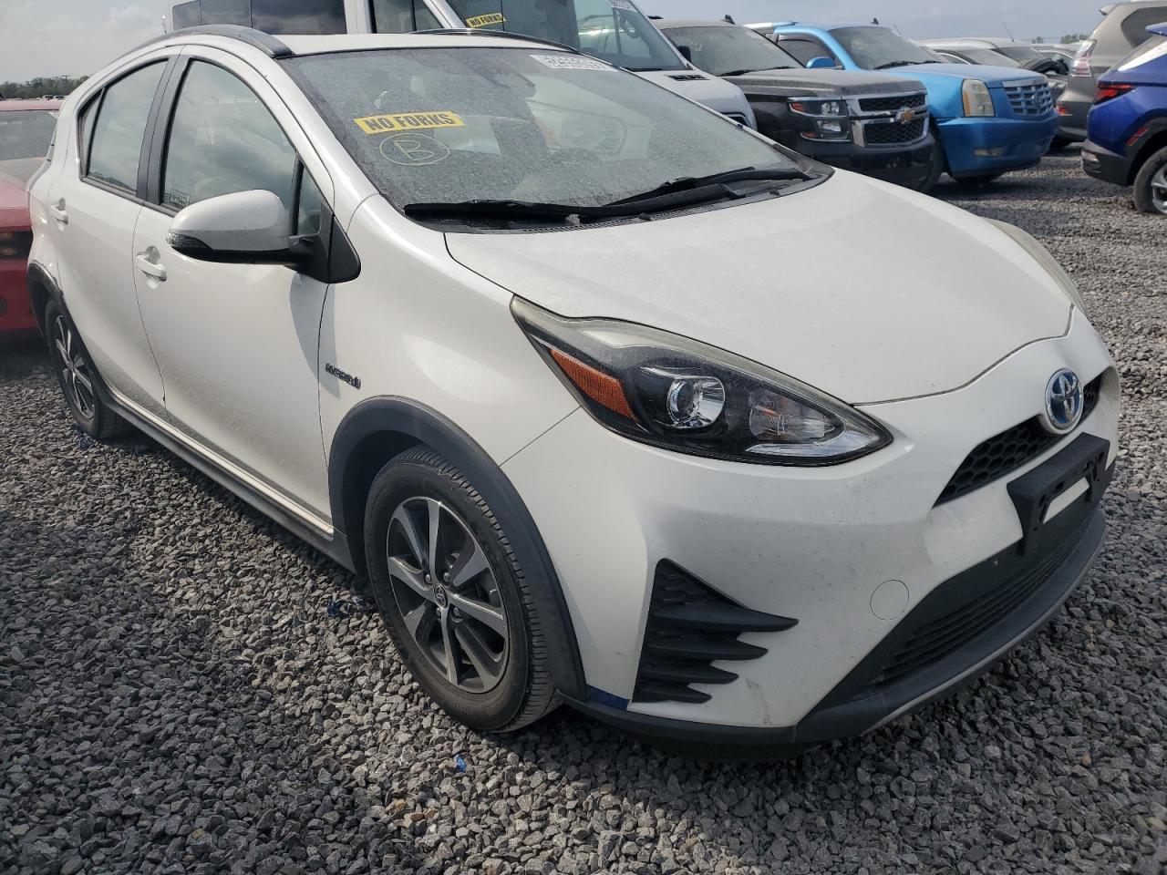 2018 TOYOTA PRIUS C - Image 4