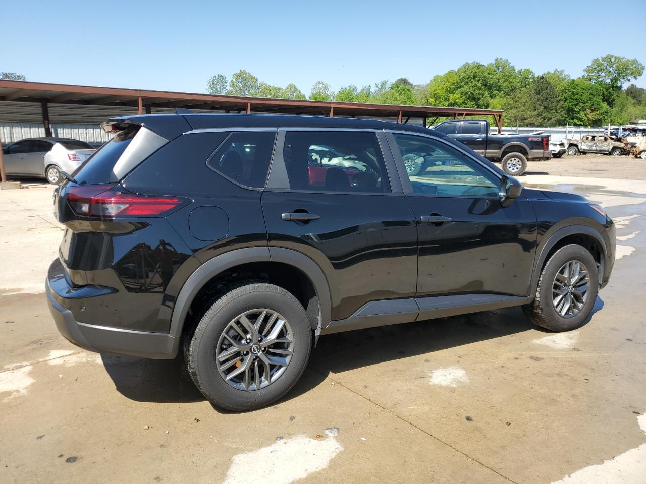 2024 NISSAN ROGUE S - Фото 3