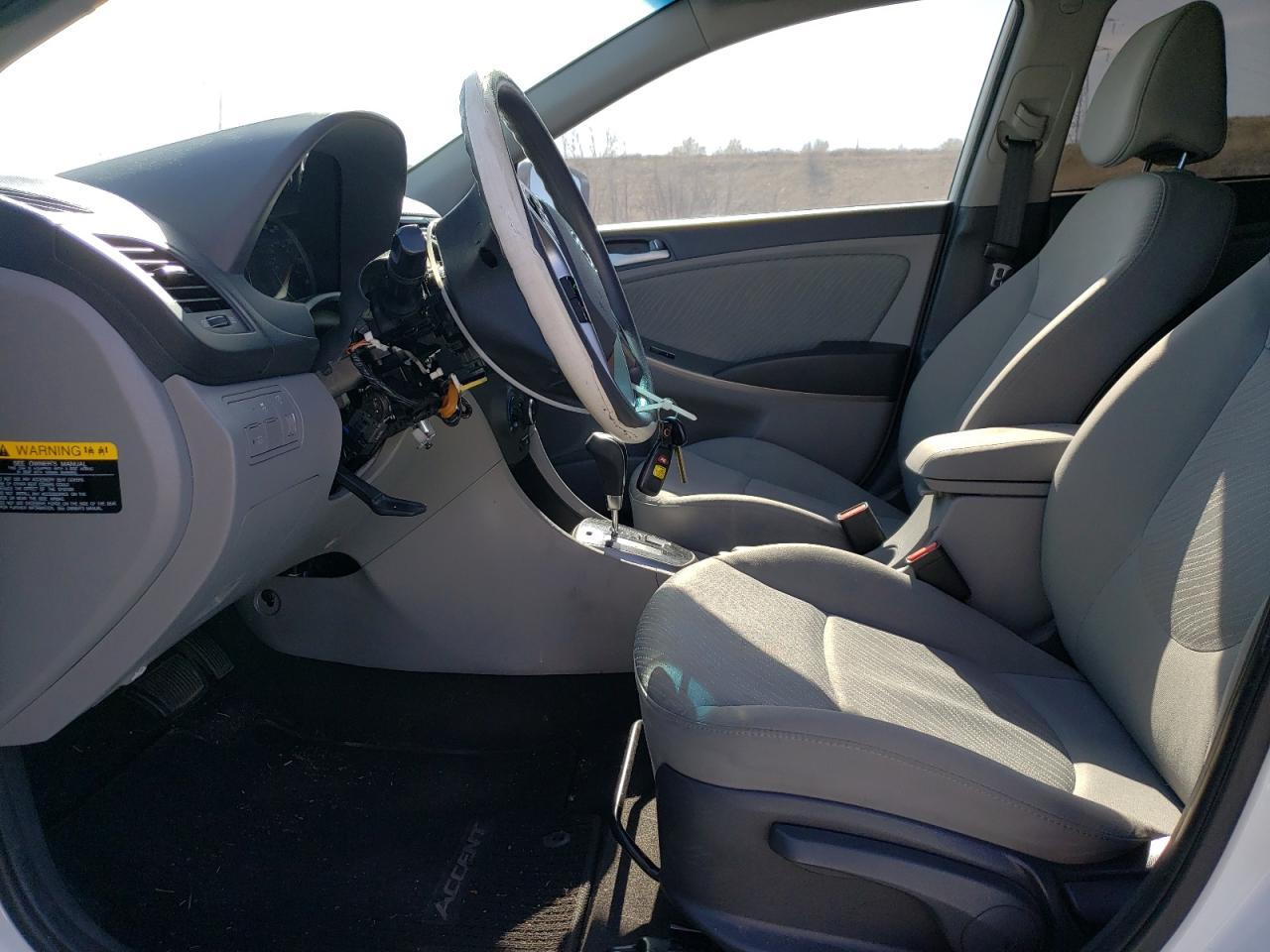 2015 HYUNDAI ACCENT GLS - Фото 7