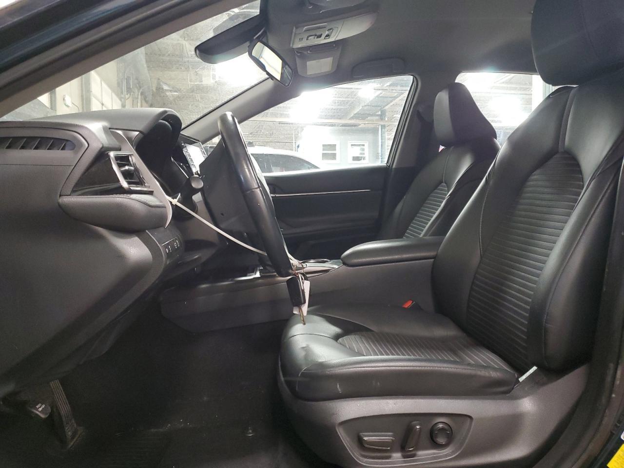 2021 TOYOTA CAMRY SE - Фото 7