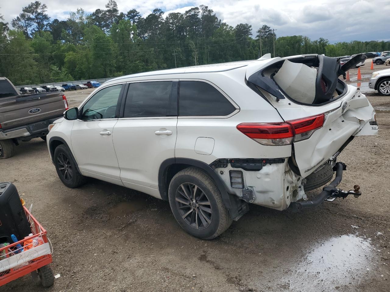 2018 TOYOTA HIGHLANDER - Image 2