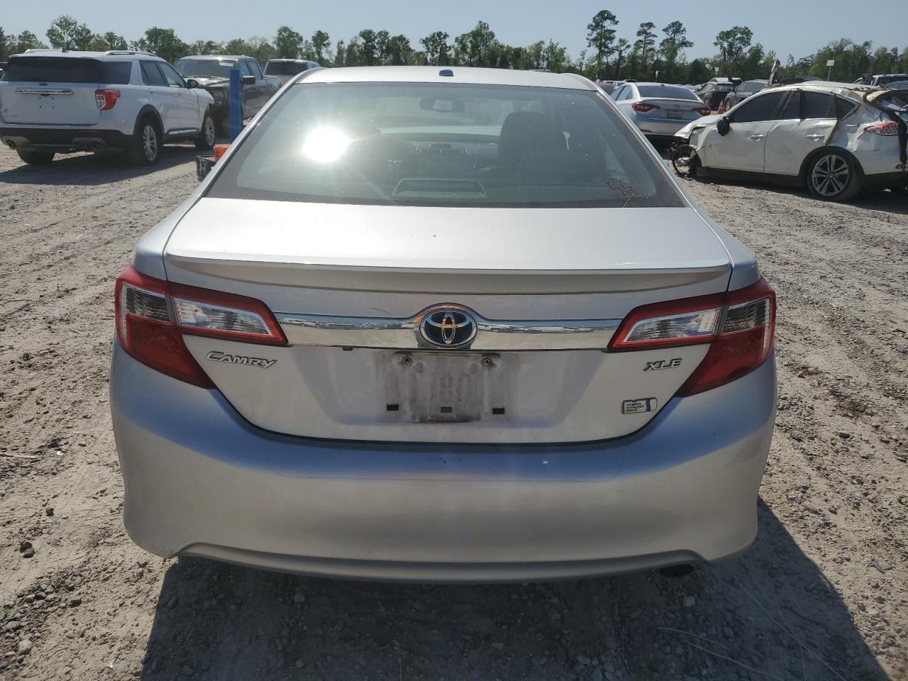 2012 TOYOTA CAMRY HYBR - Image 6