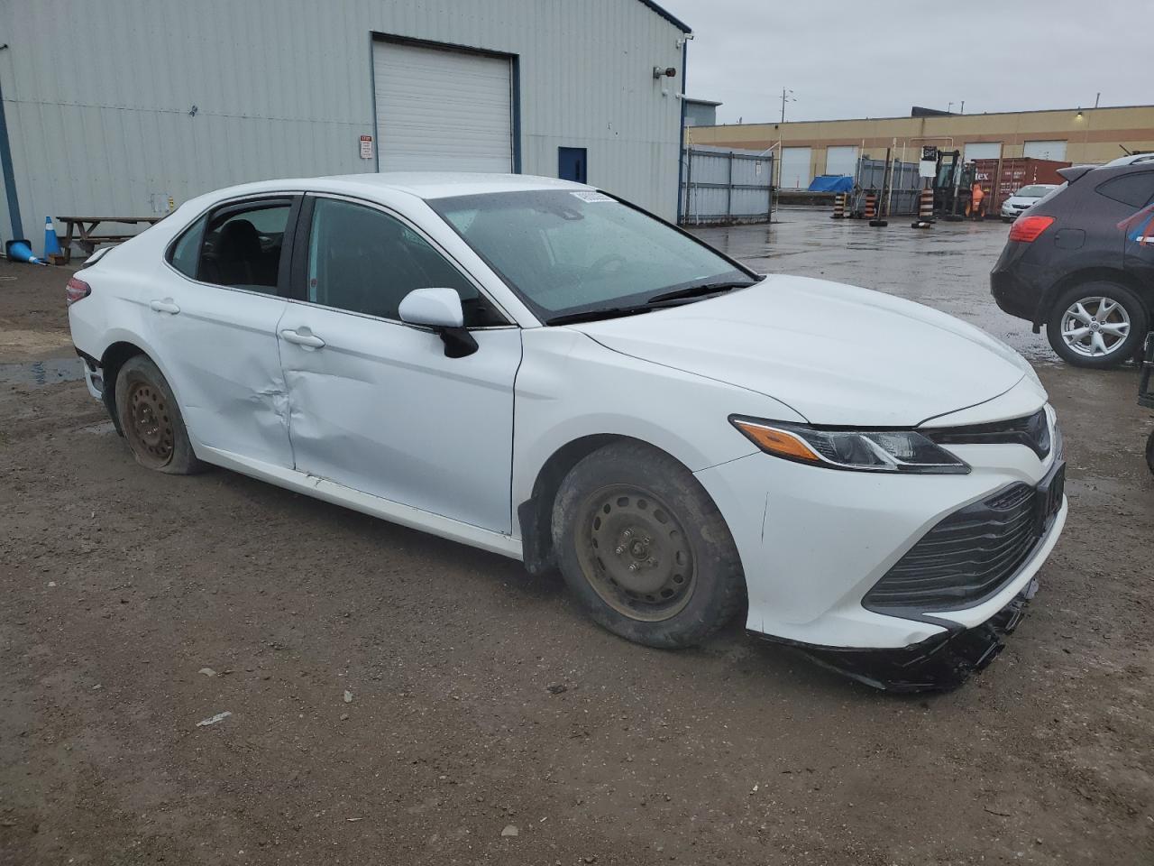 2018 TOYOTA CAMRY L - Image 4
