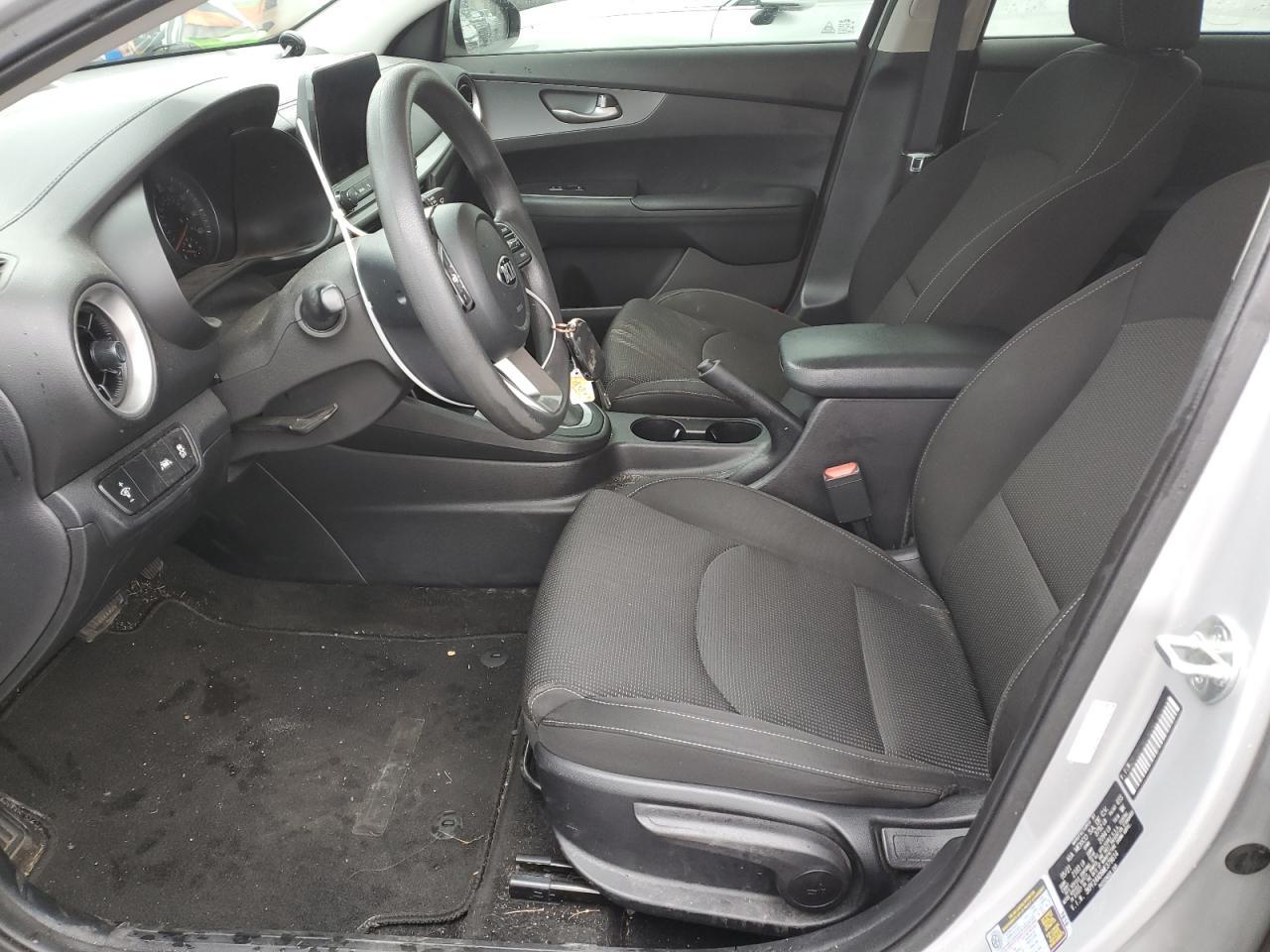 2021 KIA FORTE FE - Image 7