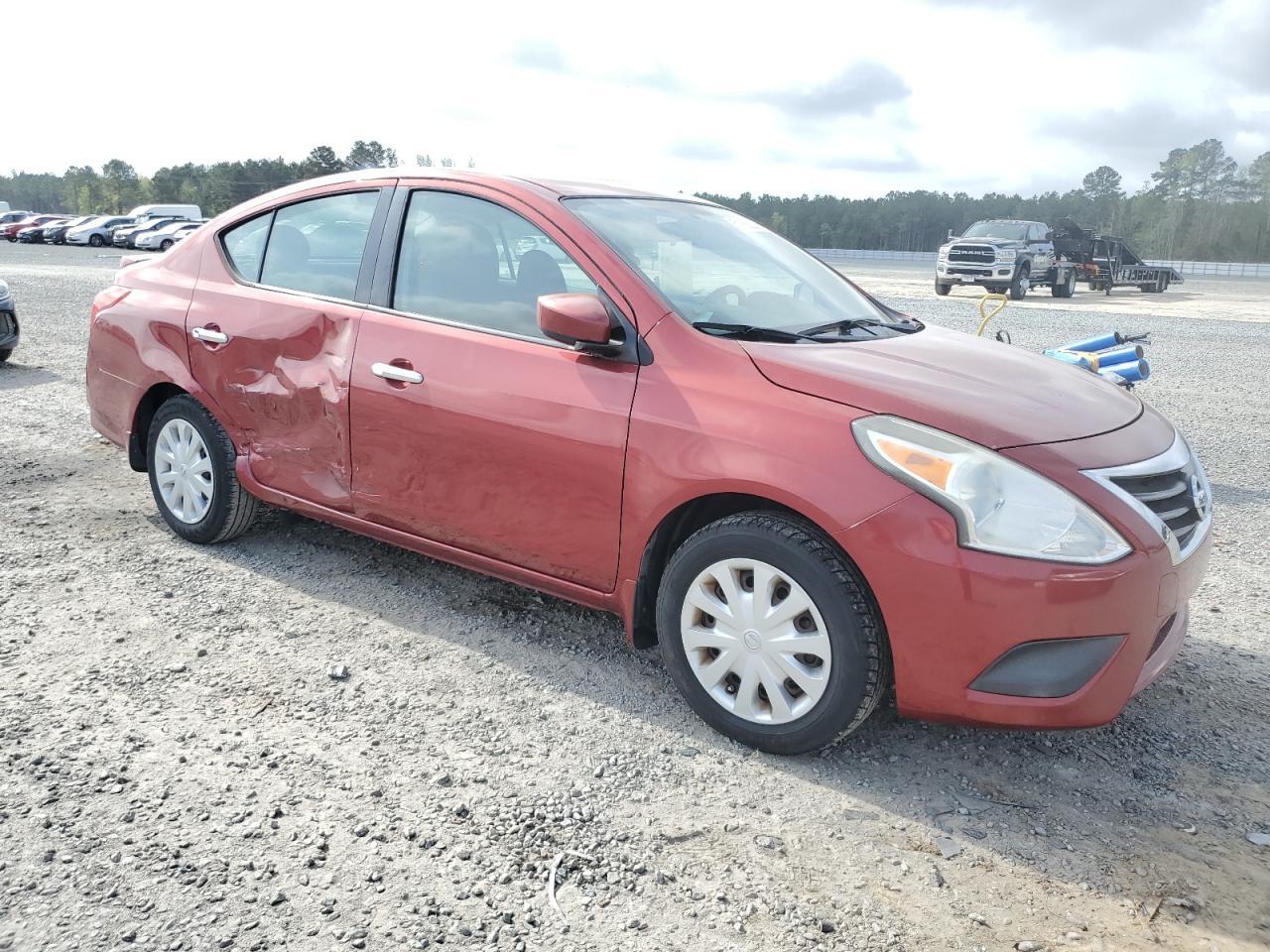 2016 NISSAN VERSA S - Image 4