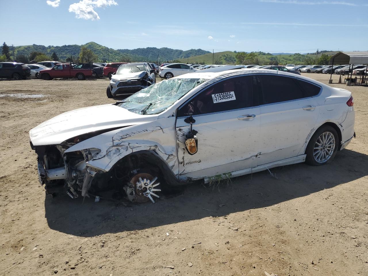 2015 FORD FUSION TIT