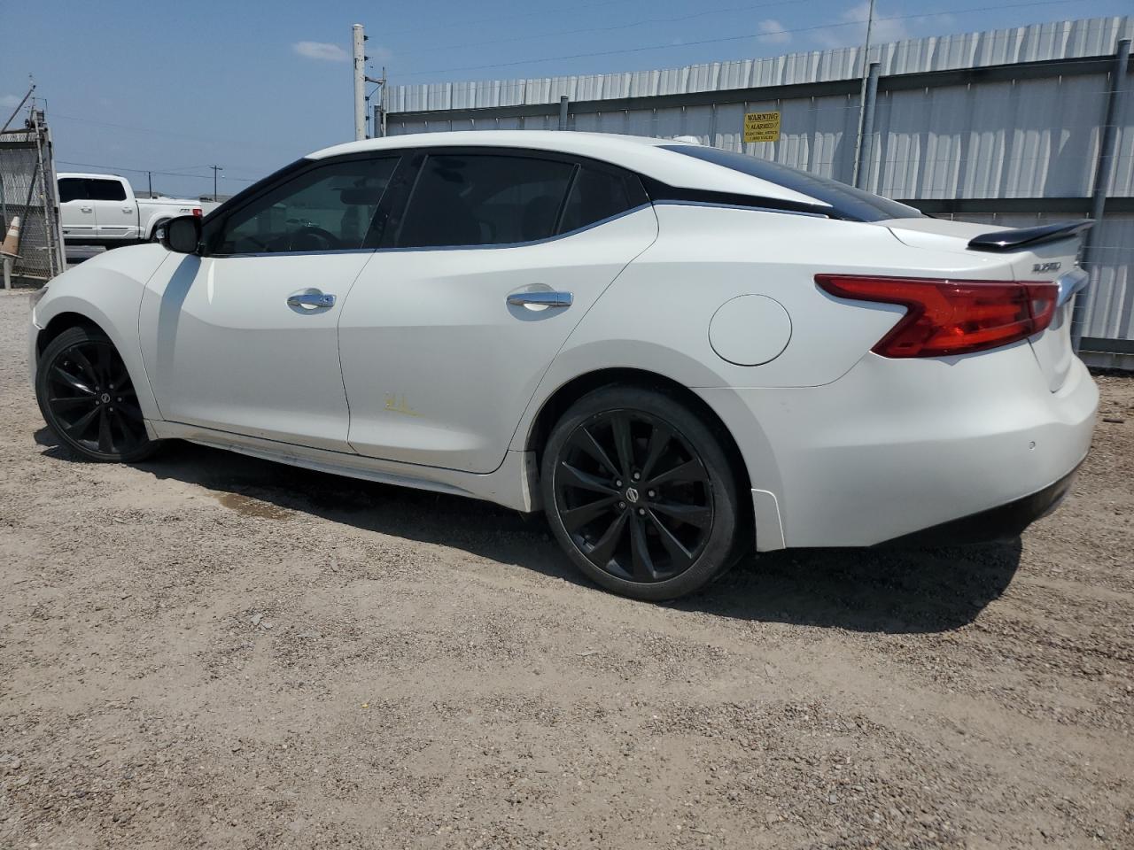2017 NISSAN MAXIMA 3.5 - Фото 2