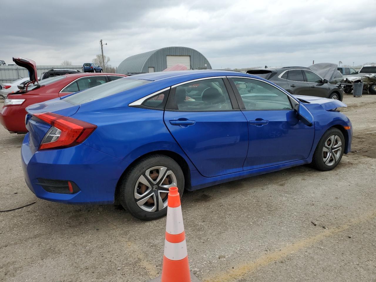 2017 HONDA CIVIC LX - Фото 3