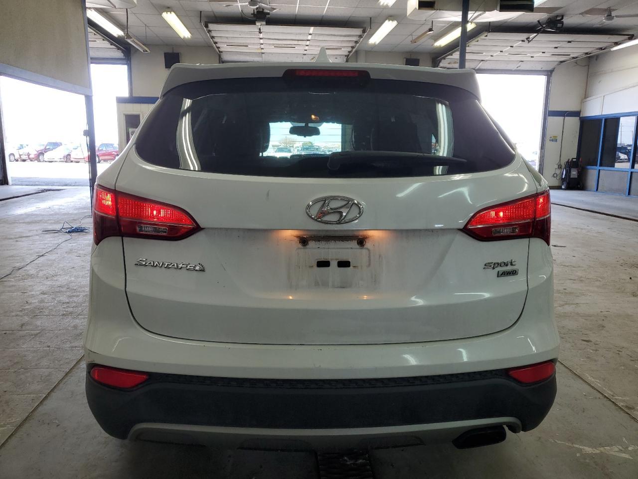 2013 HYUNDAI SANTA FE S - Image 6