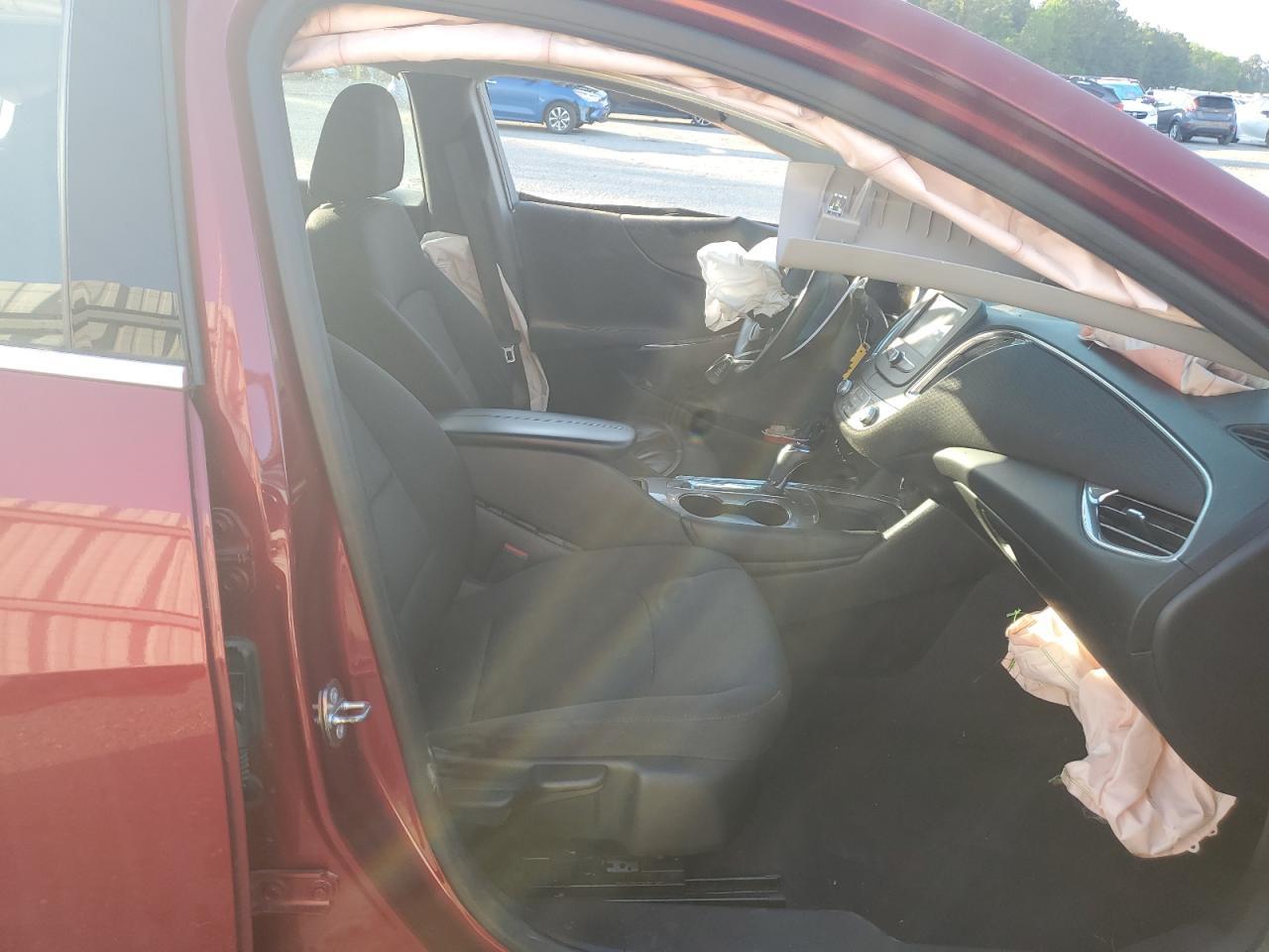 2017 CHEVROLET MALIBU LT - Image 7