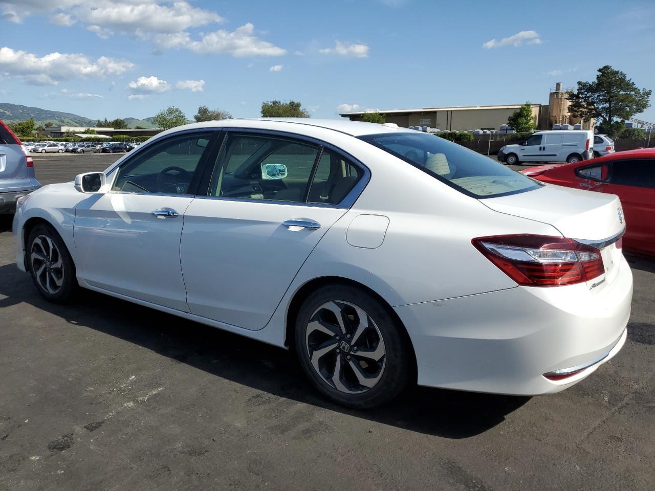 2016 HONDA ACCORD EXL - Image 2