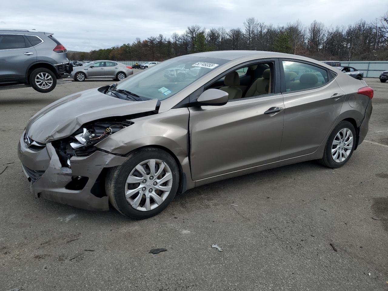 2013 HYUNDAI ELANTRA GL