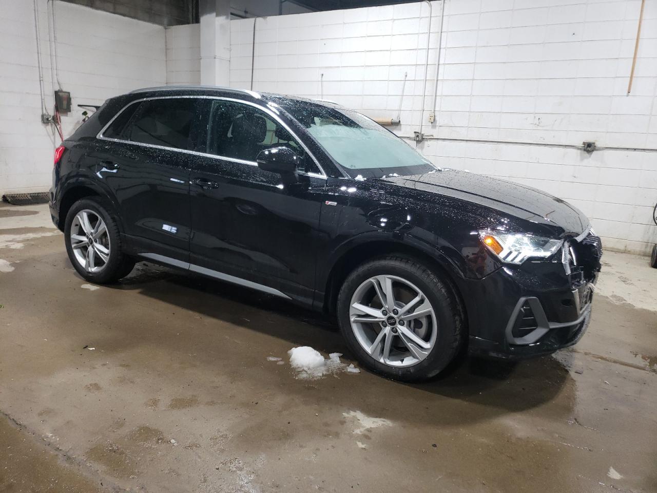 2021 AUDI Q3 PREMIUM - Image 4