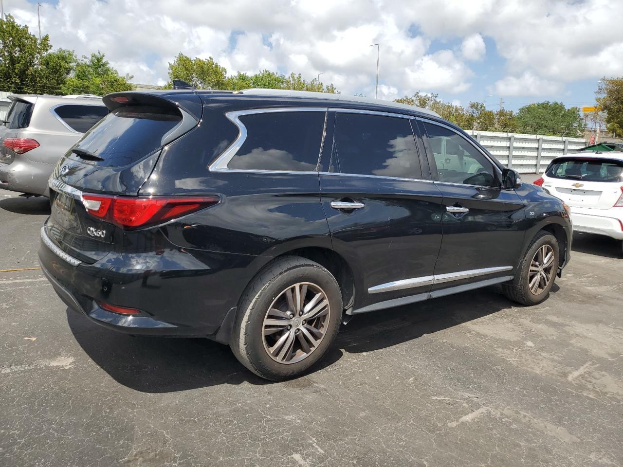 2017 INFINITI QX60 - Image 3