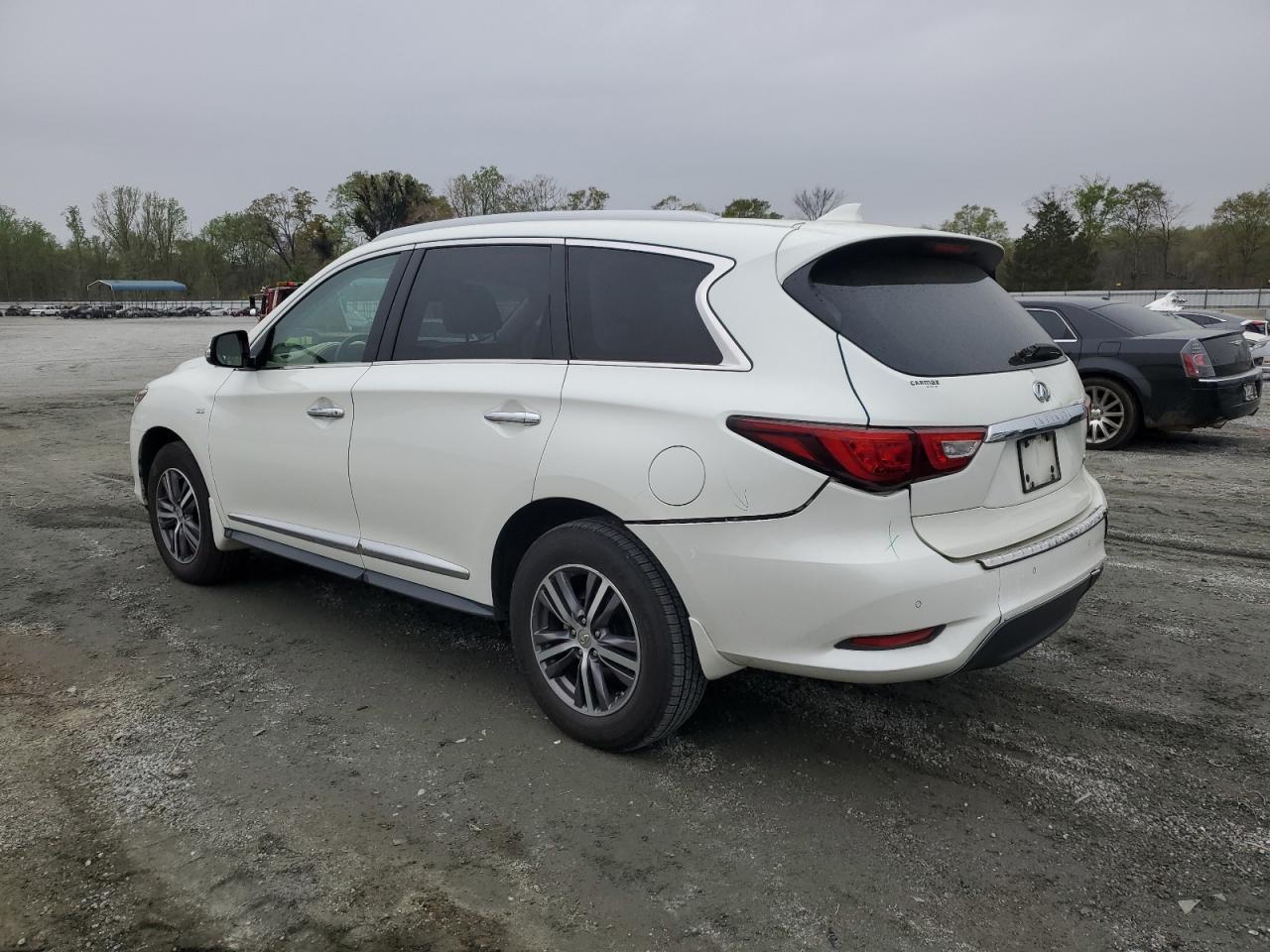 2016 INFINITI QX60 - Фото 2