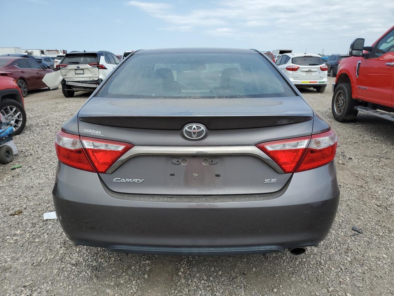 2017 TOYOTA CAMRY LE - Фото 6