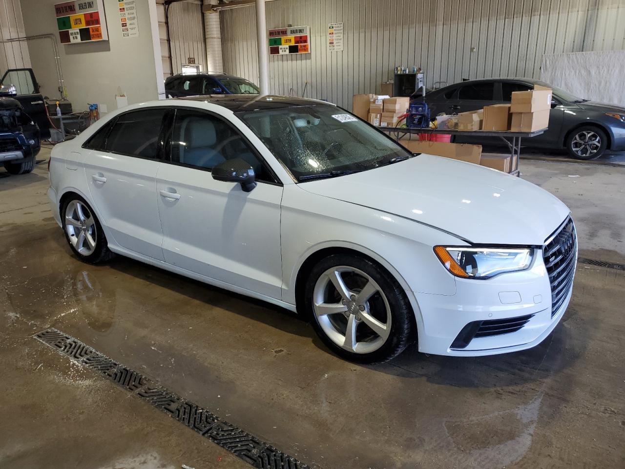 2016 AUDI A3 PREMIUM - Фото 4