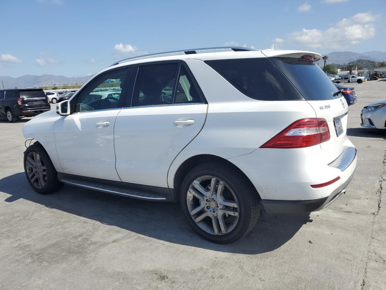 2015 MERCEDES-BENZ ML 350 4MA - Image 2