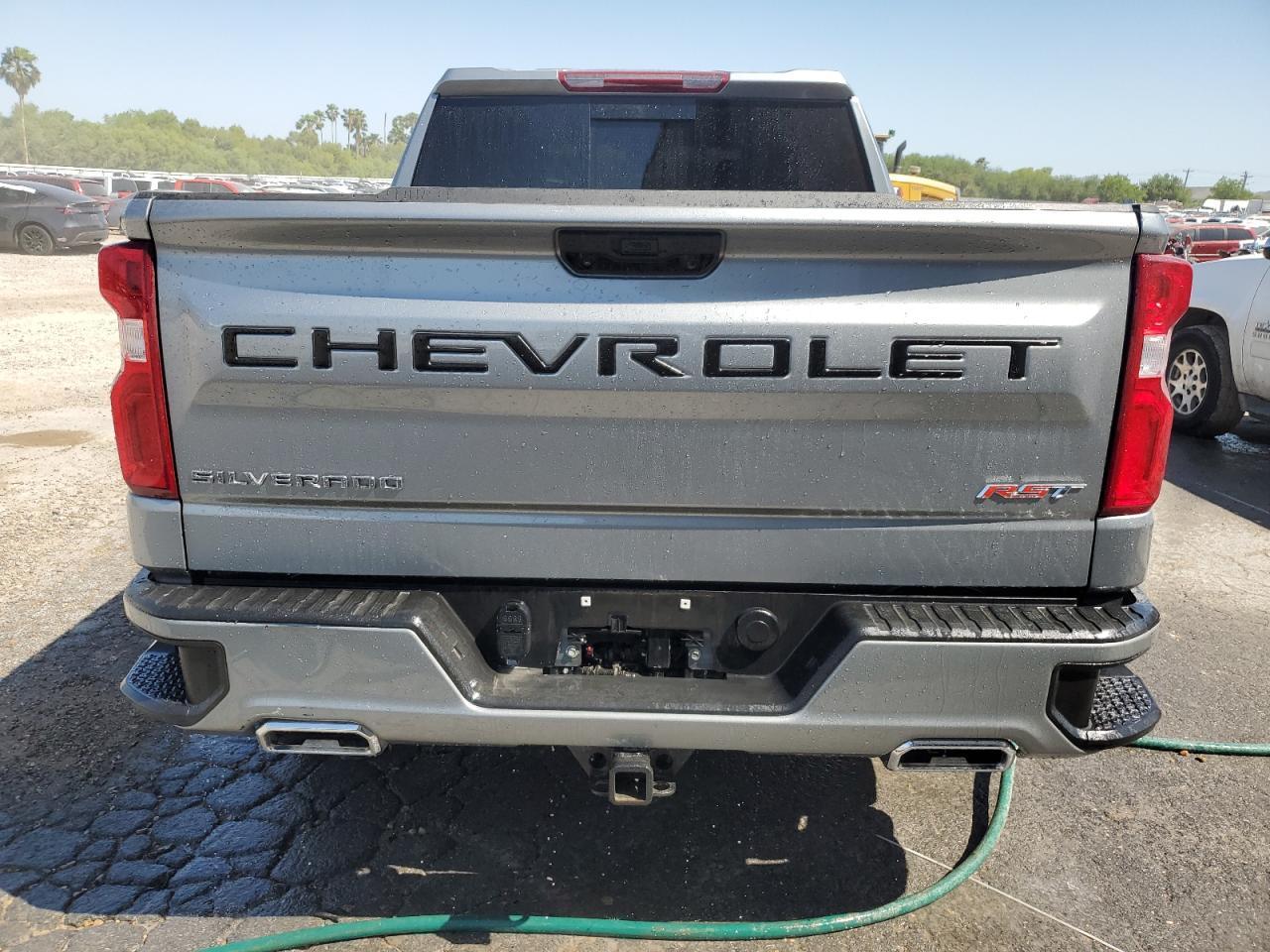 2024 CHEVROLET SILVERADO - Фото 2
