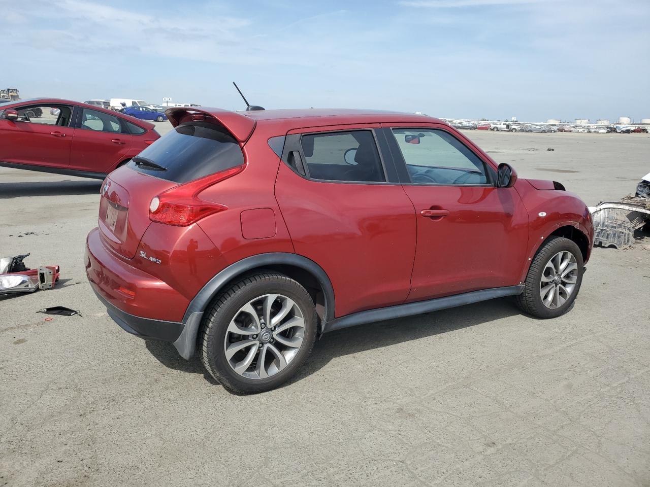 2011 NISSAN JUKE S - Фото 3