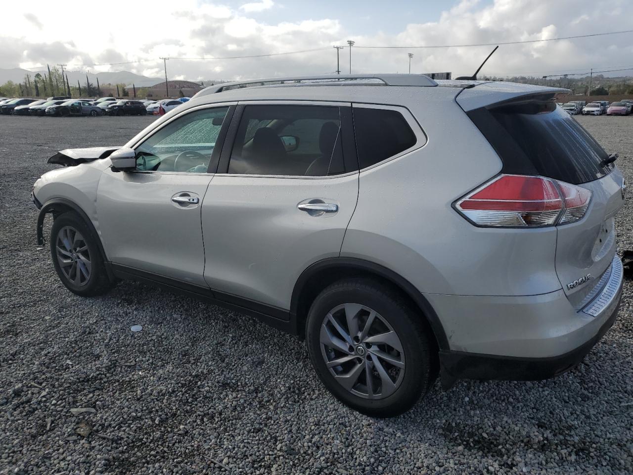 2016 NISSAN ROGUE S - Фото 2