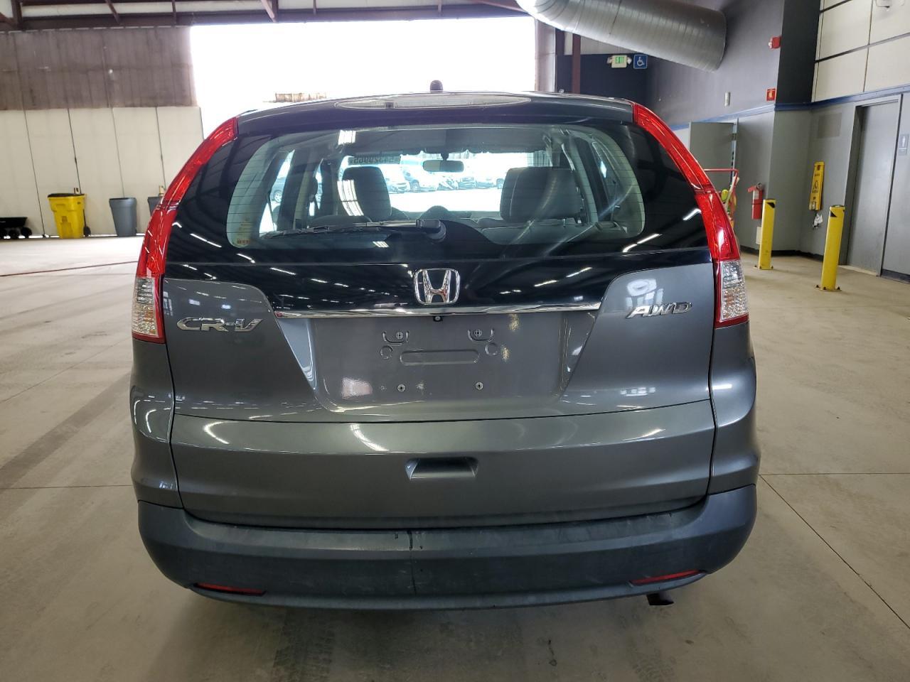 2014 HONDA CR-V LX - Image 6