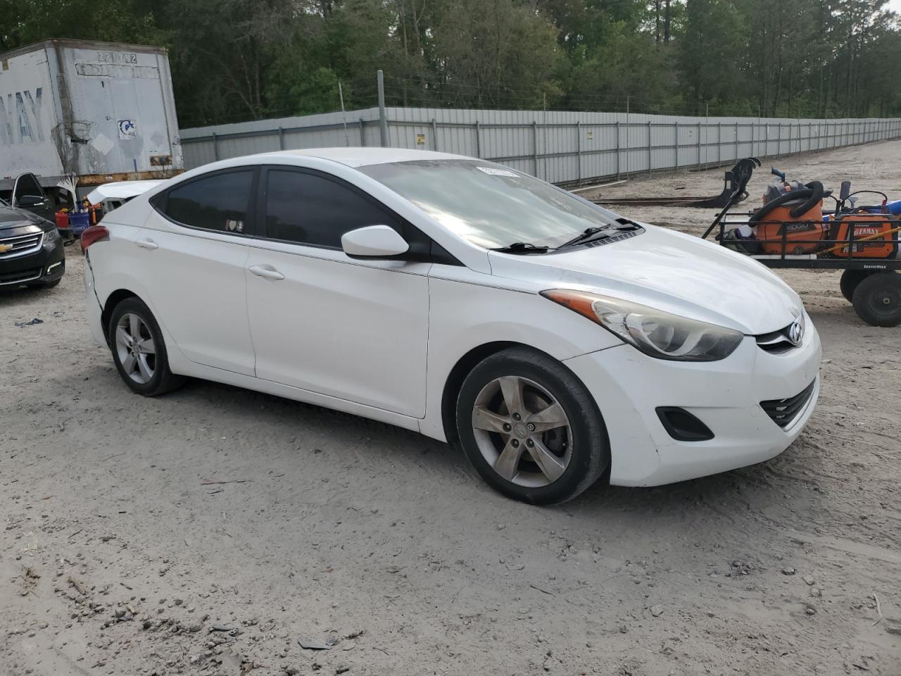 2013 HYUNDAI ELANTRA GL - Image 4