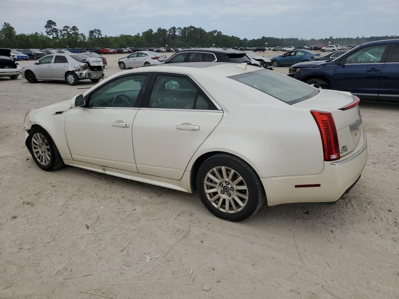 2011 CADILLAC CTS LUXURY - Image 2