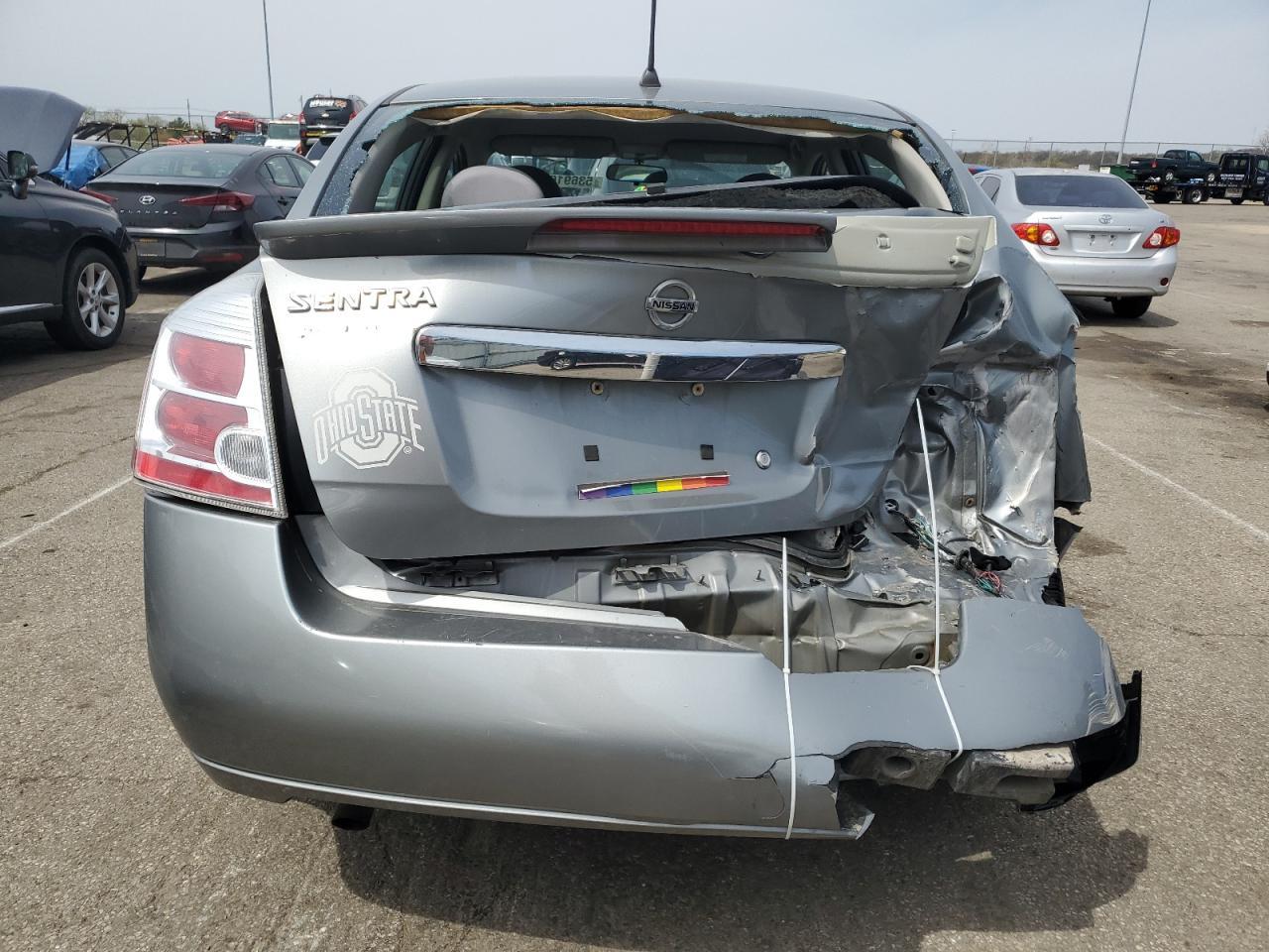 2012 NISSAN SENTRA 2.0 - Фото 6
