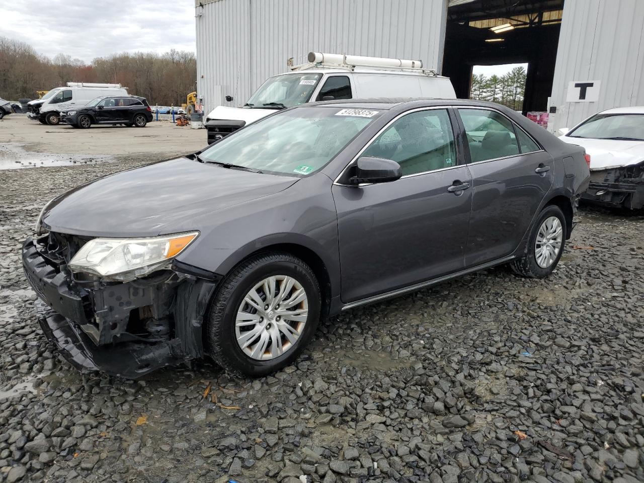 2014 TOYOTA CAMRY L