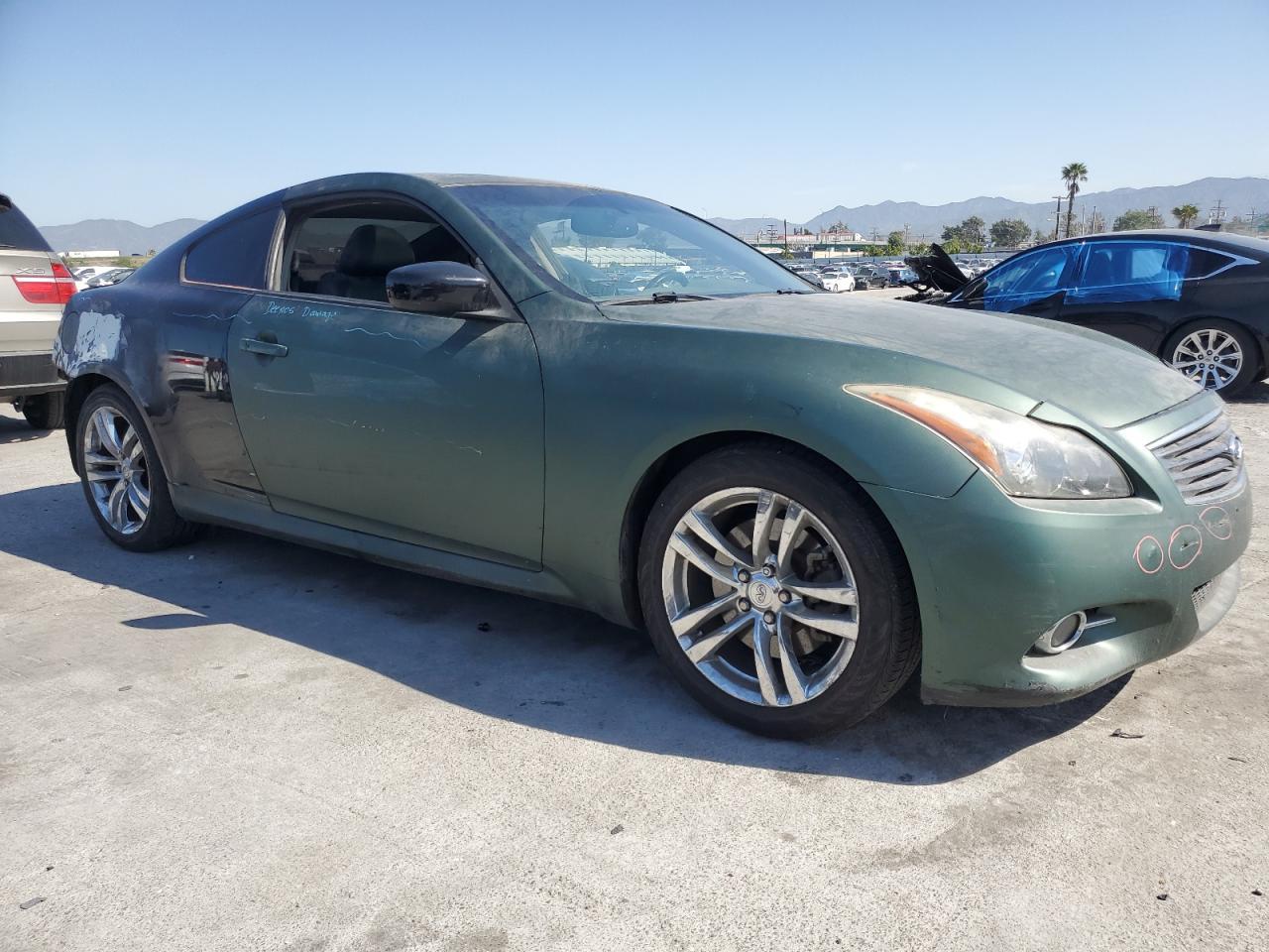 2011 INFINITI G37 BASE - Image 4