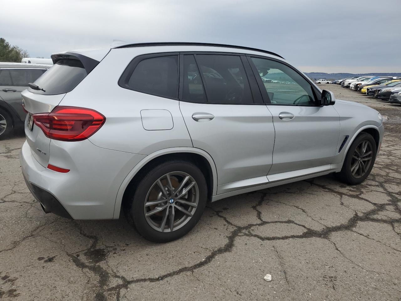 2019 BMW X3 XDRIVE3 - Image 3