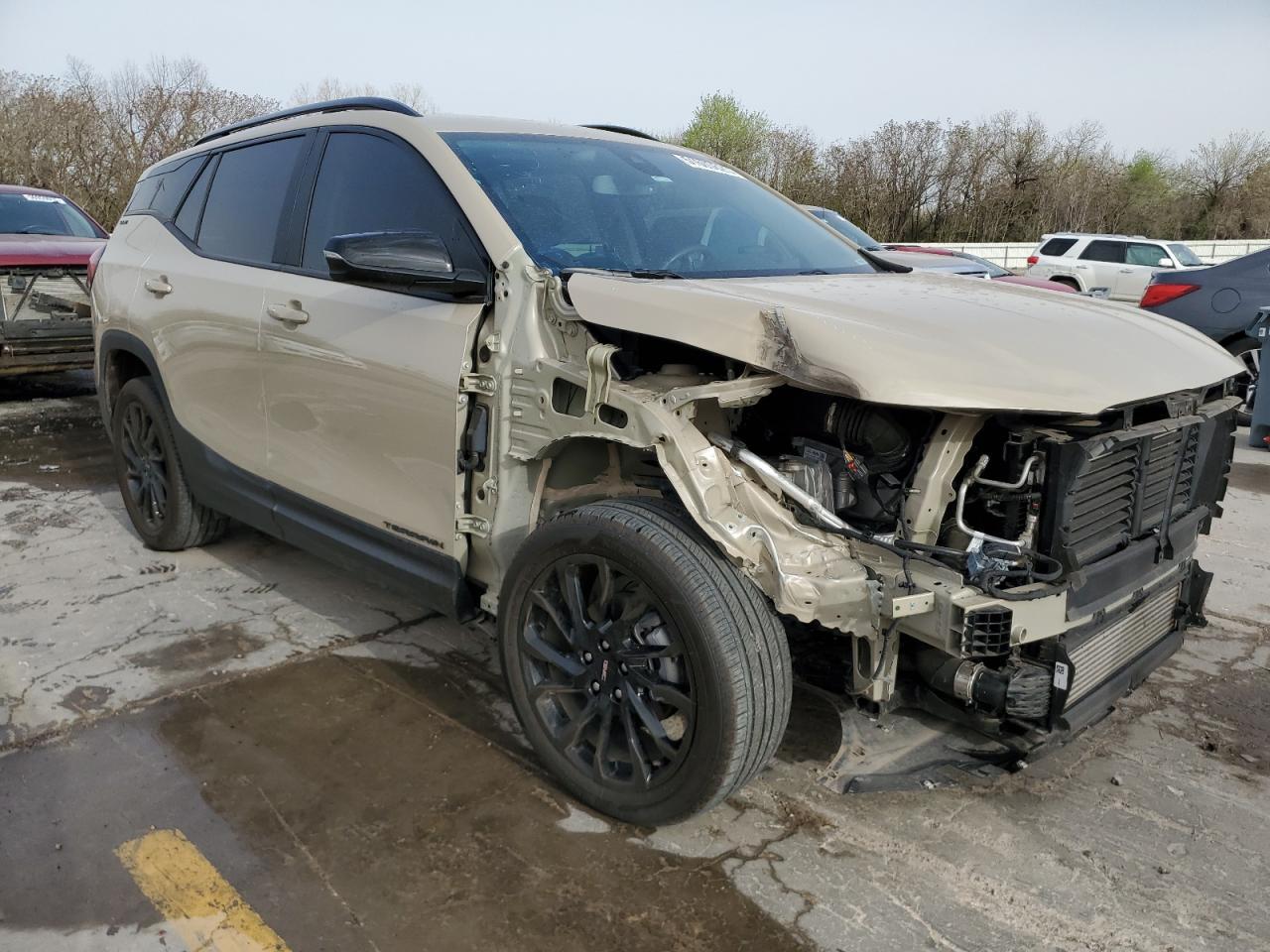 2023 GMC TERRAIN SL - Image 4