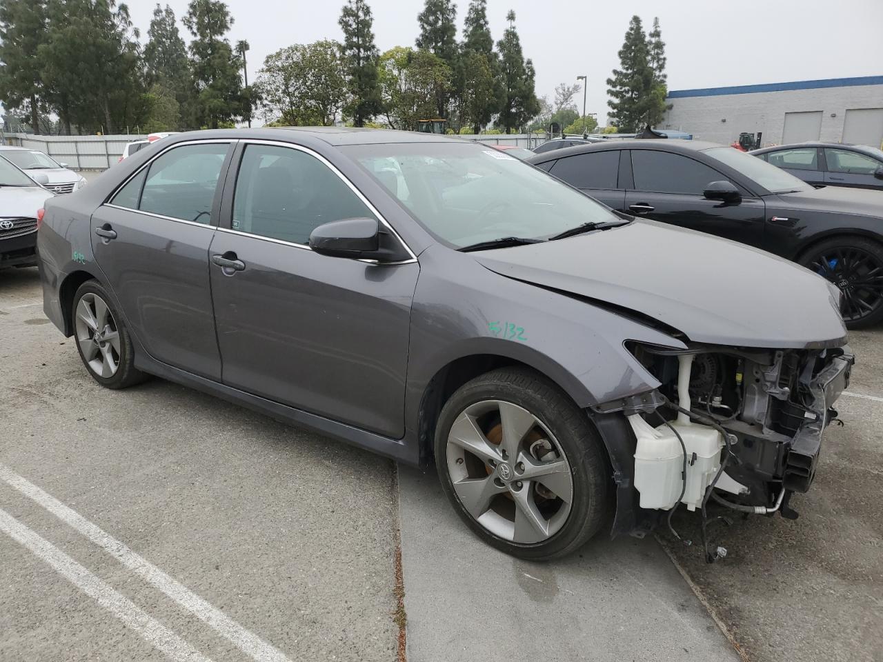 2014 TOYOTA CAMRY L - Фото 4