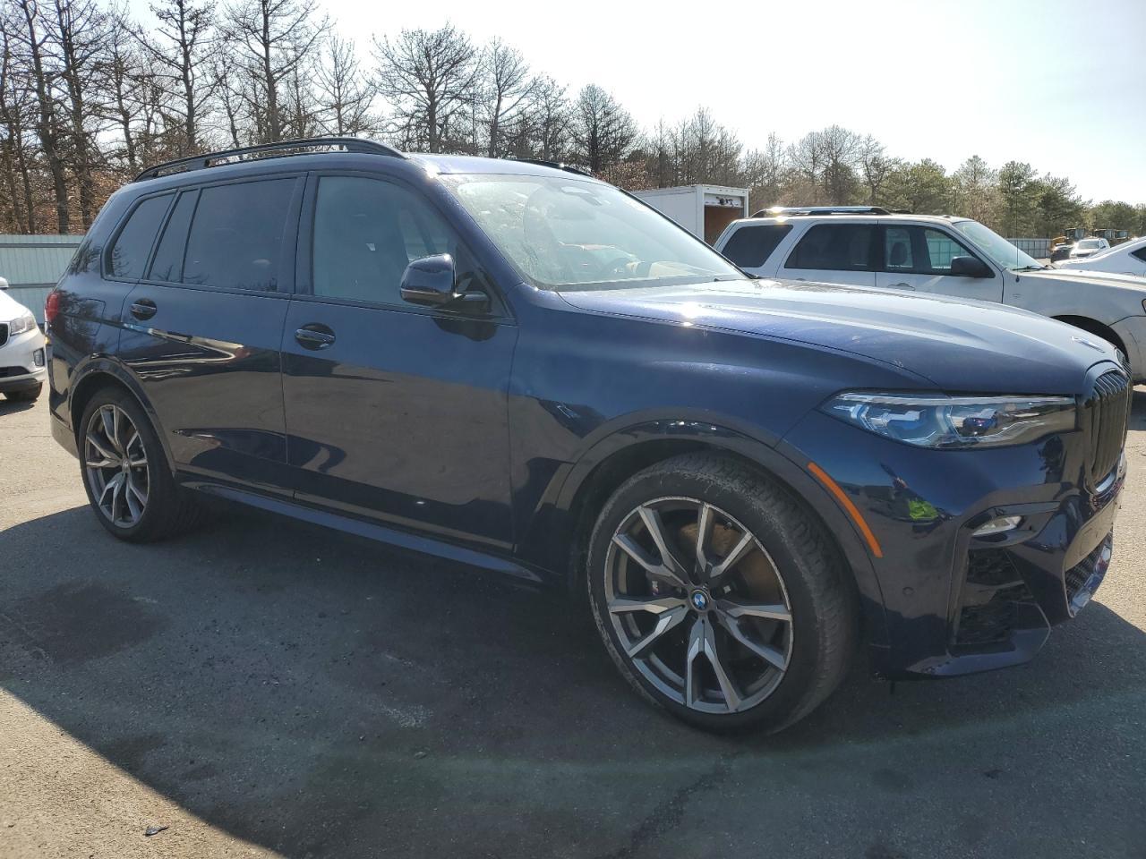2022 BMW X7 M50I - Фото 4