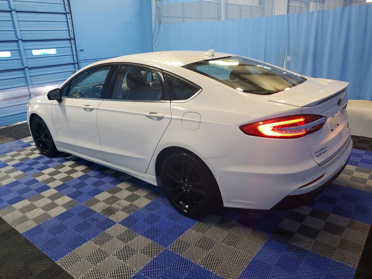 2020 FORD FUSION SE - Image 2