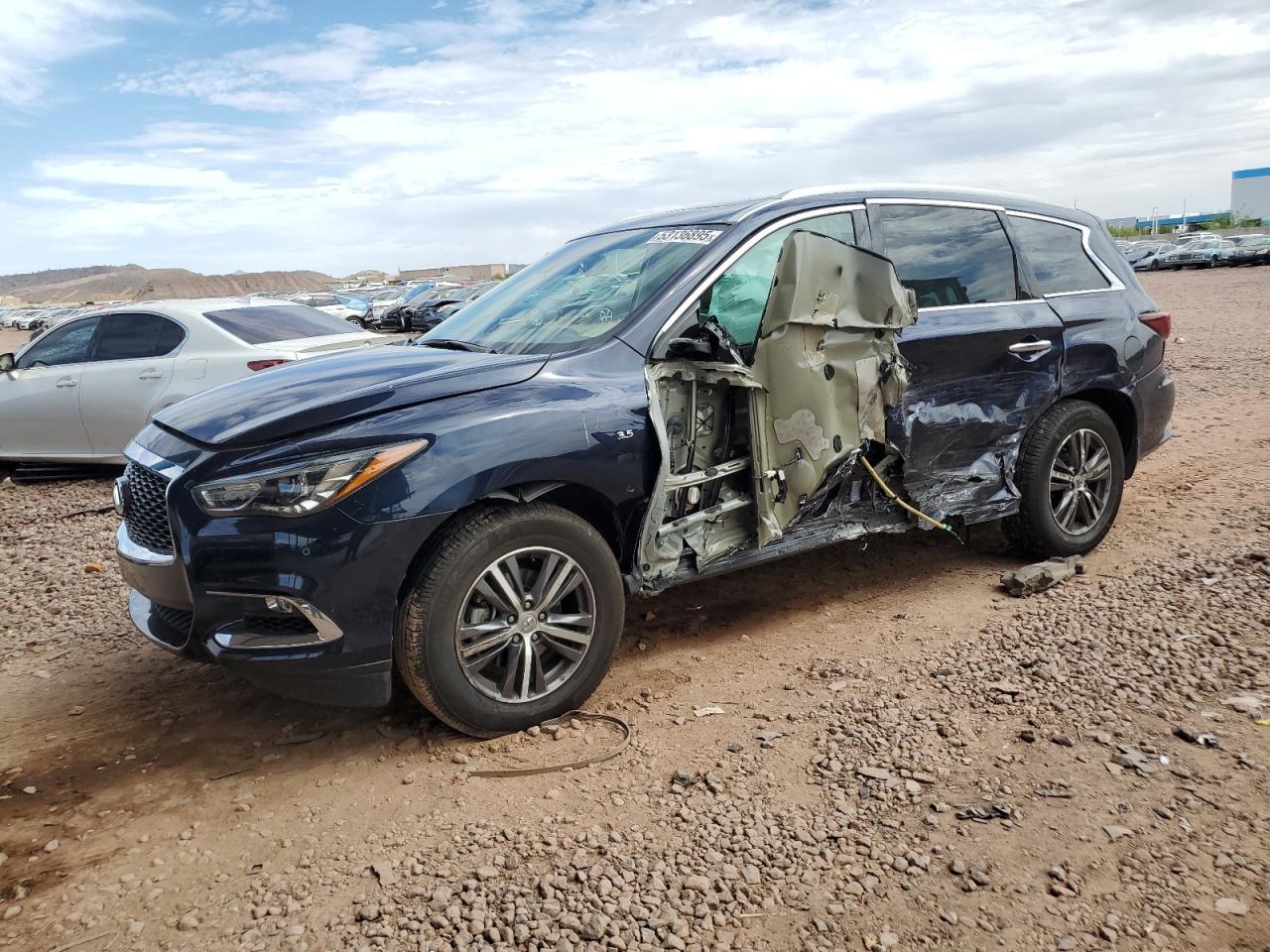 2019 INFINITI QX60 LUXE