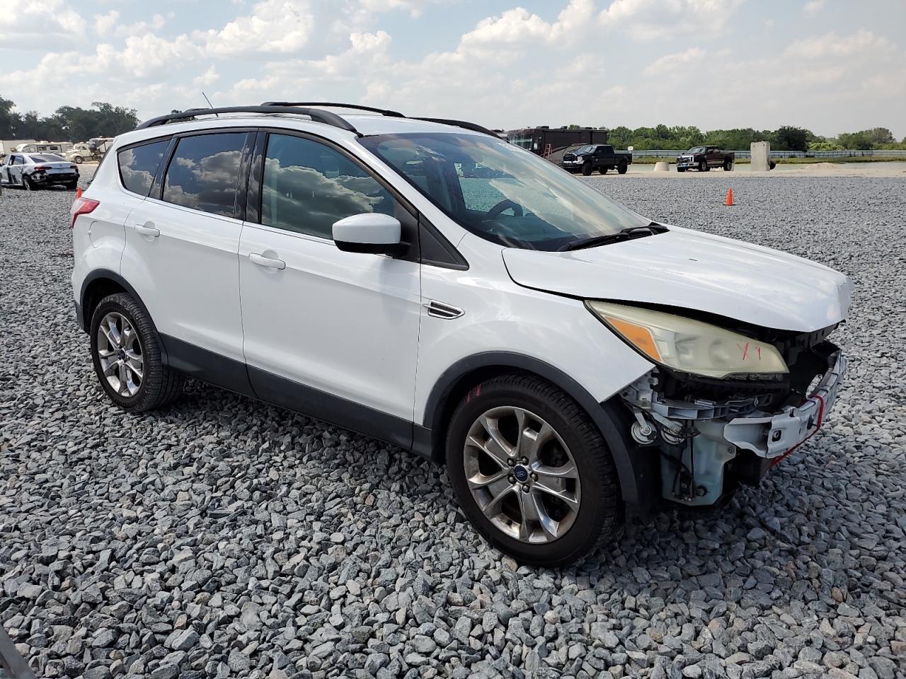 2015 FORD ESCAPE SE - Image 4