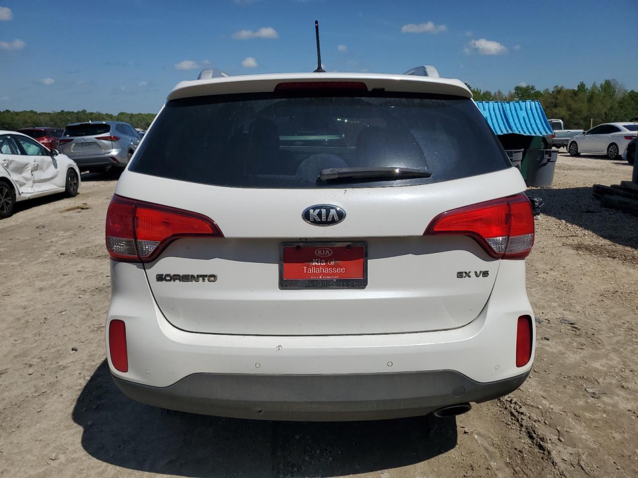 2015 KIA SORENTO EX - Image 6