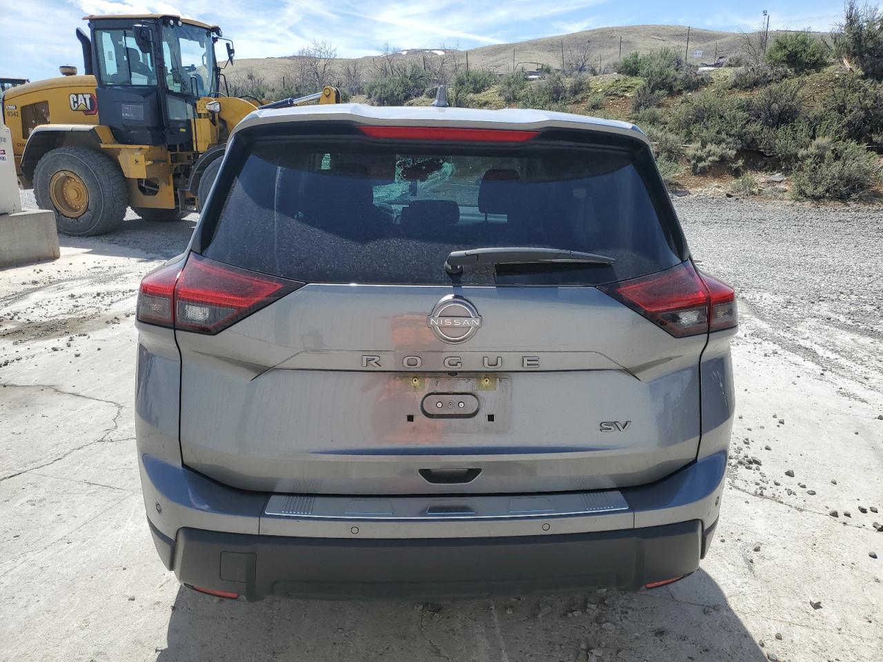 2024 NISSAN ROGUE SV - Image 6